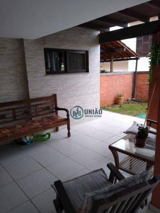 Imagem Casa com 5 Quartos à Venda, 260 m² em Sape - Niterói