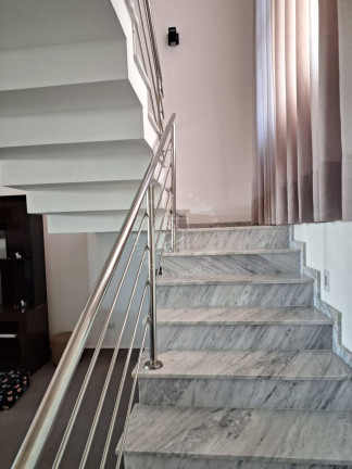 Imagem Casa com 3 Quartos à Venda, 243 m² em Loteamento Floresta - São José Dos Campos