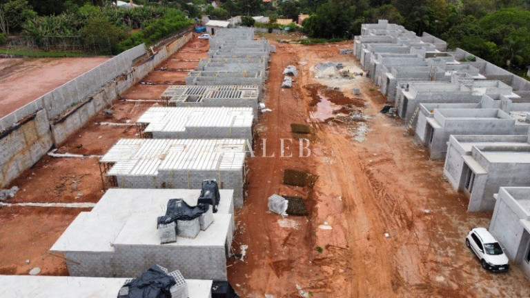 Imagem Casa com 2 Quartos à Venda, 263 m² em Jardim Estância Brasil - Atibaia Imagem Casa com 2 Quartos à Venda, 263 m² em Jardim Estância Brasil - Atibaia