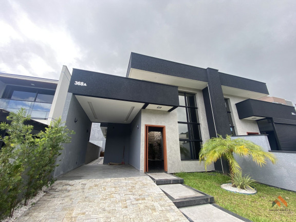 Casa com 3 Quartos à Venda, 120 m²