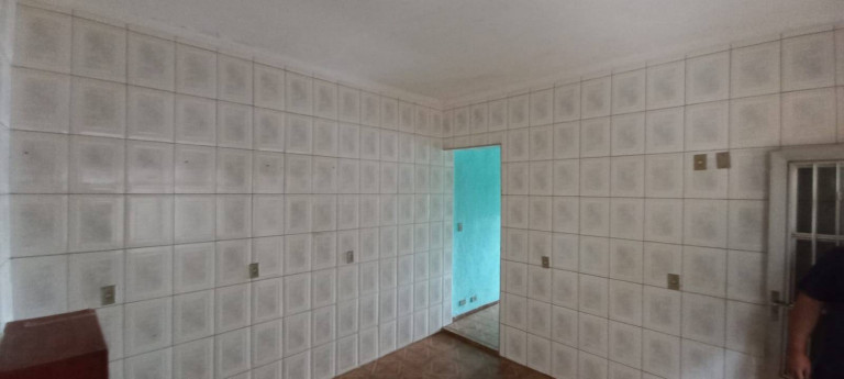 Imagem Casa com 5 Quartos à Venda, 240 m² em Vila Nova York - São Paulo Imagem Casa com 5 Quartos à Venda, 240 m² em Vila Nova York - São Paulo
