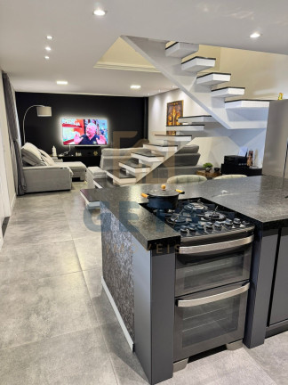 Imagem Sobrado com 2 Quartos à Venda, 167 m² em Rio Pequeno - Camboriú