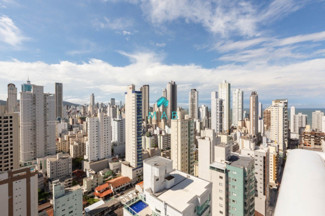 Imagem Apartamento com 3 Quartos à Venda, 275 m² em Centro - Balneário Camboriú
