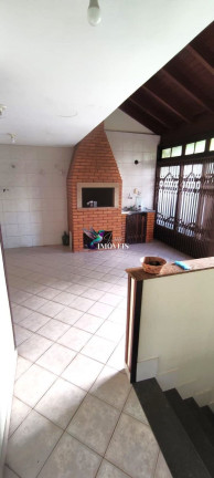 Imagem Sobrado com 5 Quartos à Venda, 338 m² em Jardim Itu - Porto Alegre Imagem Sobrado com 5 Quartos à Venda, 338 m² em Jardim Itu - Porto Alegre