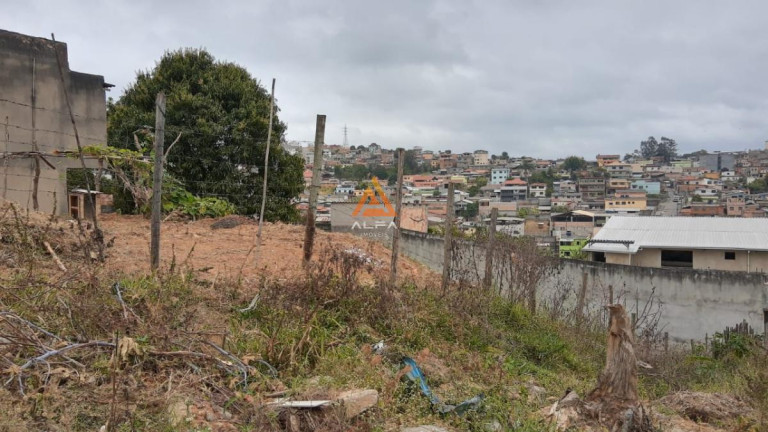 Imagem Imóvel à Venda, 360 m² em Grogotó - Barbacena Imagem Imóvel à Venda, 360 m² em Grogotó - Barbacena