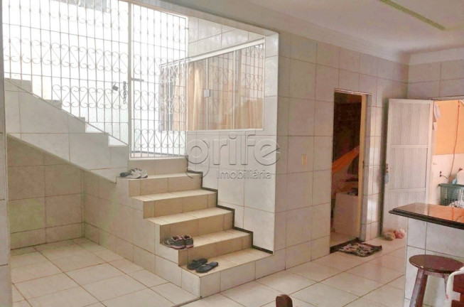 Imagem Casa à Venda, 450 m² em Jóquei Clube - Fortaleza Imagem Casa à Venda, 450 m² em Jóquei Clube - Fortaleza