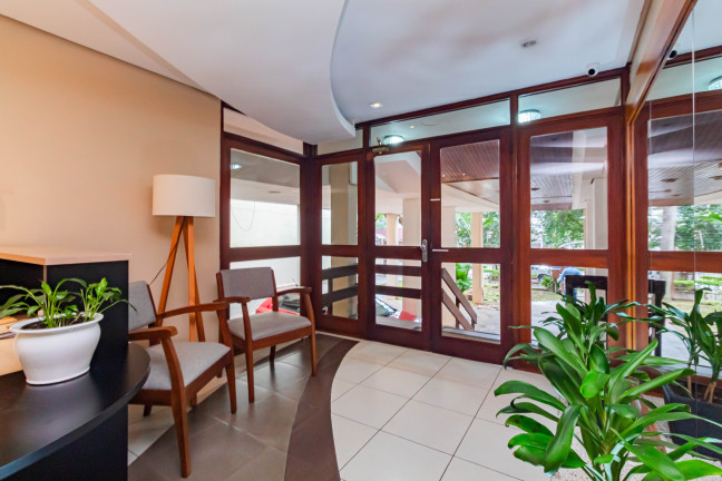 Imagem Imóvel com 2 Quartos à Venda, 81 m² em Petrópolis - Porto Alegre