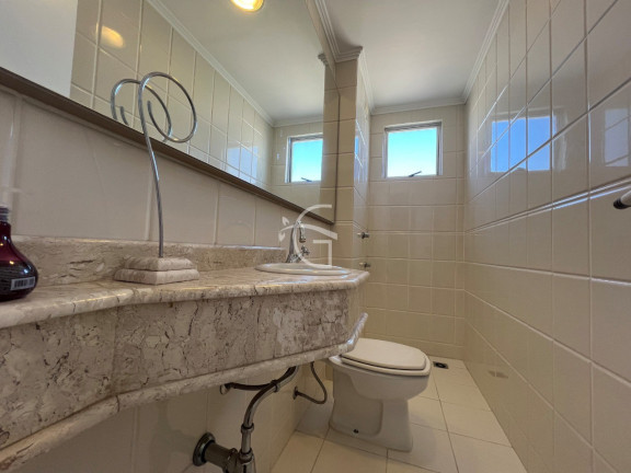 Imagem Imóvel com 3 Quartos à Venda, 173 m² em América - Joinville