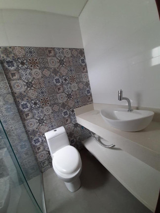 Imagem Sobrado com 2 Quartos para Alugar, 81 m² em Itacolomi - Balneário Piçarras Imagem Sobrado com 2 Quartos para Alugar, 81 m² em Itacolomi - Balneário Piçarras