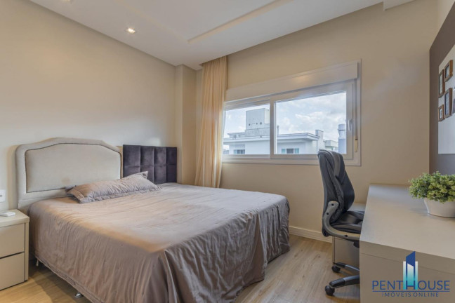Imagem Casa com 5 Quartos à Venda, 270 m² em Santa Regina - Camboriú Imagem Casa com 5 Quartos à Venda, 270 m² em Santa Regina - Camboriú