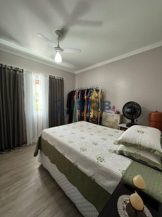 Imagem Casa com 3 Quartos à Venda, 98 m² em Nova Esperança - Guaramirim