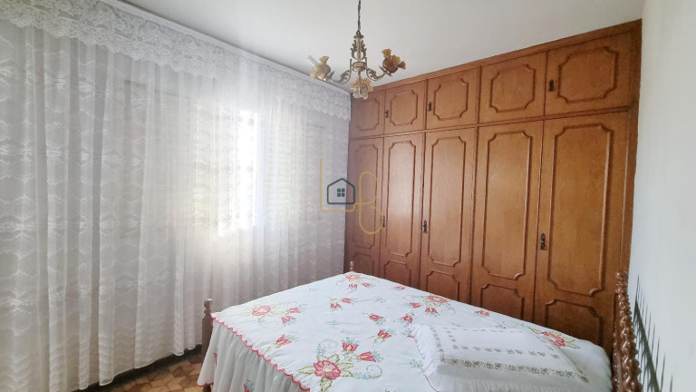 Imagem Sobrado com 3 Quartos à Venda, 243 m² em Jardim Palmares - Londrina Imagem Sobrado com 3 Quartos à Venda, 243 m² em Jardim Palmares - Londrina