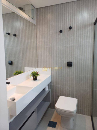 Imagem Imóvel com 3 Quartos à Venda, 125 m² em Vila Adyana - São José Dos Campos