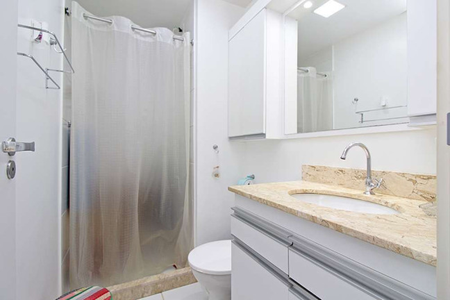 Imagem Apartamento com 2 Quartos à Venda, 58 m² em Cavalhada - Porto Alegre Imagem Apartamento com 2 Quartos à Venda, 58 m² em Cavalhada - Porto Alegre