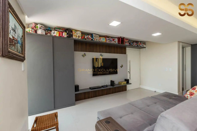 Imagem Apartamento com 4 Quartos à Venda, 228 m² em Pioneiros - Balneário Camboriú Imagem Apartamento com 4 Quartos à Venda, 228 m² em Pioneiros - Balneário Camboriú