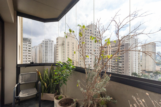 Imagem Apartamento com 3 Quartos à Venda, 180 m² em Brooklin - São Paulo Imagem Apartamento com 3 Quartos à Venda, 180 m² em Brooklin - São Paulo