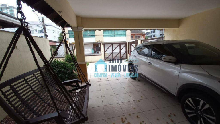 Imagem Sobrado com 5 Quartos à Venda, em Centro - Tramandaí Imagem Sobrado com 5 Quartos à Venda, em Centro - Tramandaí