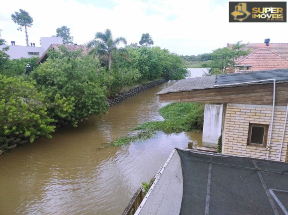 Imagem Casa com 3 Quartos à Venda, 500 m² em São Gonçalo - Pelotas
