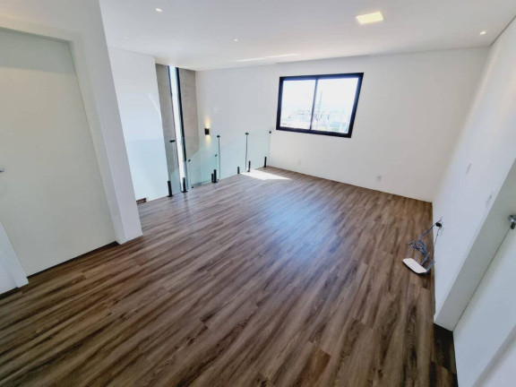 Imagem Casa com 3 Quartos à Venda, 300 m² em Piracangaguá - Taubaté Imagem Casa com 3 Quartos à Venda, 300 m² em Piracangaguá - Taubaté