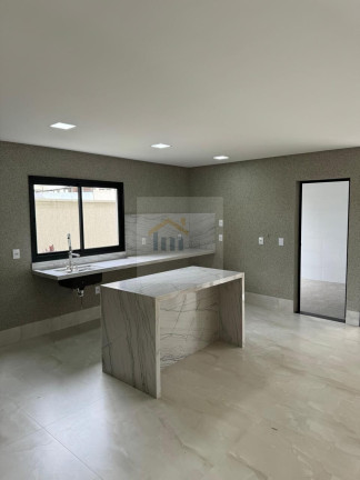 Imagem Casa com 4 Quartos à Venda, 286 m² em Parqville Pinheiros - Aparecida De Goiânia Imagem Casa com 4 Quartos à Venda, 286 m² em Parqville Pinheiros - Aparecida De Goiânia