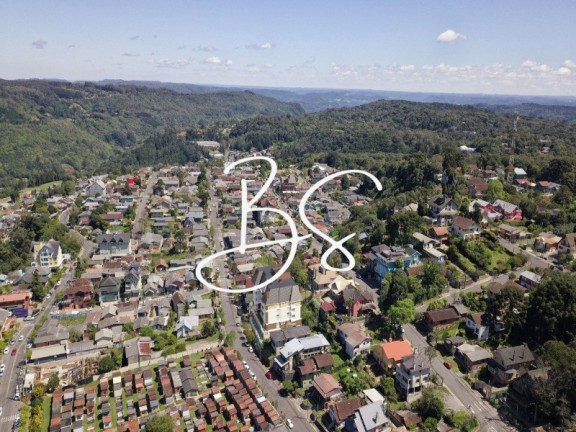 Imagem Apartamento com 2 Quartos à Venda, 67 m² em Floresta - Gramado