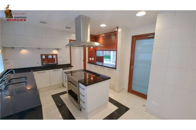 Imagem Casa com 3 Quartos para Alugar, 420 m² em Vila Nova Conceição - São Paulo Imagem Casa com 3 Quartos para Alugar, 420 m² em Vila Nova Conceição - São Paulo