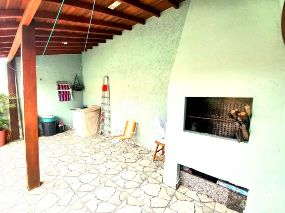 Imagem Casa com 2 Quartos à Venda, 62 m² Imagem Casa com 2 Quartos à Venda, 62 m²