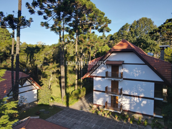 Imagem Imóvel com 3 Quartos à Venda, 159 m² em Região De Capivari - Campos Do Jordão Imagem Imóvel com 3 Quartos à Venda, 159 m² em Região De Capivari - Campos Do Jordão