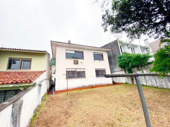 Imagem Casa com 3 Quartos à Venda, 340 m² em Três Figueiras - Porto Alegre Imagem Casa com 3 Quartos à Venda, 340 m² em Três Figueiras - Porto Alegre