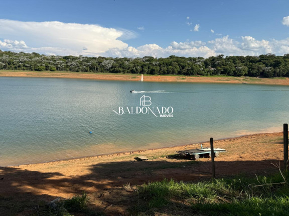 Imagem Casa com 3 Quartos à Venda, 1.200 m² em Centro - Joanópolis
