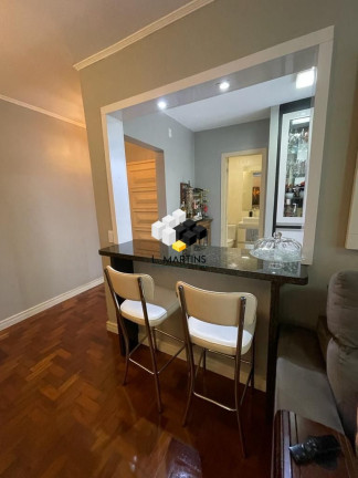 Imagem Apartamento com 3 Quartos à Venda, 122 m² em Auxiliadora - Porto Alegre Imagem Apartamento com 3 Quartos à Venda, 122 m² em Auxiliadora - Porto Alegre
