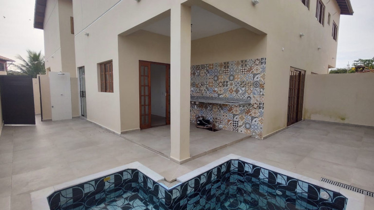 Imagem Imóvel com 3 Quartos à Venda, 87 m² em Balneário Tupy - Itanhaém Imagem Imóvel com 3 Quartos à Venda, 87 m² em Balneário Tupy - Itanhaém