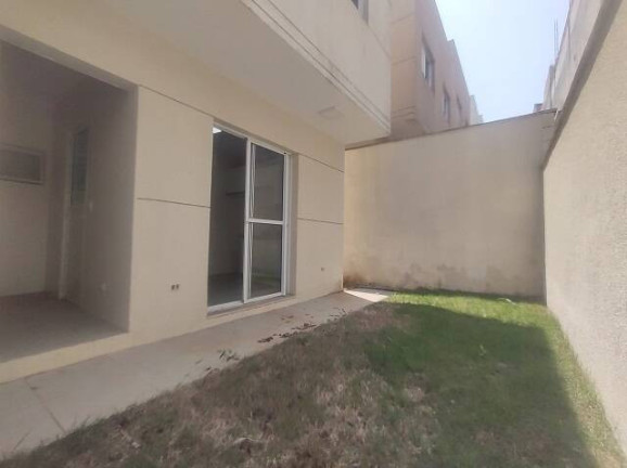 Imagem Casa com 3 Quartos à Venda, 98 m² em Granja Viana - Cotia Imagem Casa com 3 Quartos à Venda, 98 m² em Granja Viana - Cotia