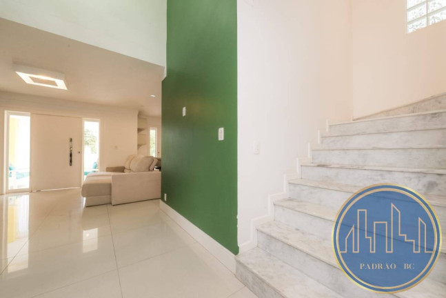 Imagem Casa com 3 Quartos para Temporada, 350 m² em Praia Das Taquaras - Balneário Camboriú