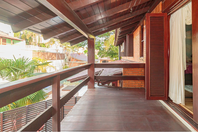 Casa com 3 Quartos à Venda, 330 m² em Jardim Itu - Porto Alegre