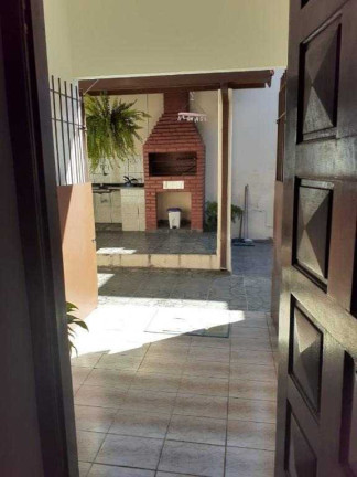 Imagem Casa com 2 Quartos à Venda, 336 m² em Parque Santo Antônio - Jacareí Imagem Casa com 2 Quartos à Venda, 336 m² em Parque Santo Antônio - Jacareí
