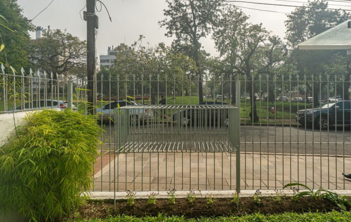 Imagem Imóvel com 1 Quarto à Venda, 48 m² em Passo Da Areia - Porto Alegre Imagem Imóvel com 1 Quarto à Venda, 48 m² em Passo Da Areia - Porto Alegre