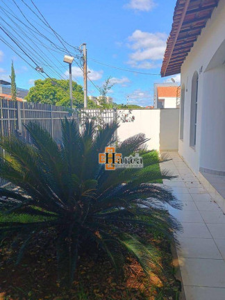 Imagem Casa com 3 Quartos para Alugar, 325 m² em Parque Campolim - Sorocaba