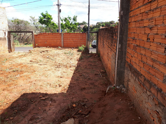 Imagem Terreno à Venda, 242 m² em Jardim Estrela D'alva - Bauru Imagem Terreno à Venda, 242 m² em Jardim Estrela D'alva - Bauru