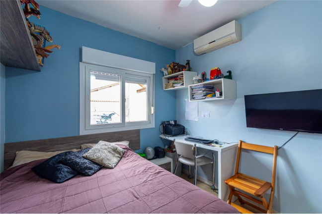 Imagem Casa com 3 Quartos à Venda, em Olaria - Canoas Imagem Casa com 3 Quartos à Venda, em Olaria - Canoas