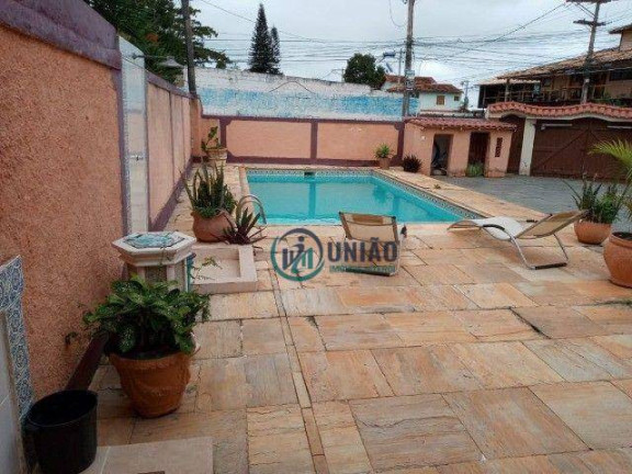 Imagem Casa com 3 Quartos à Venda, 420 m² em Piratininga - Niterói
