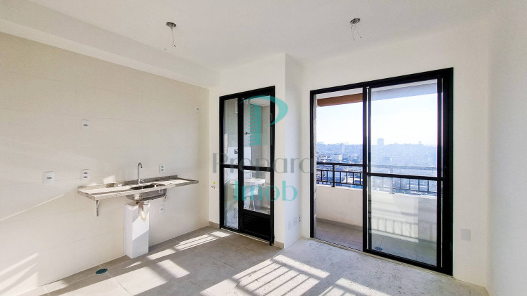 Apartamento com 2 Quartos à Venda, 37 m² em Km 18 - Osasco