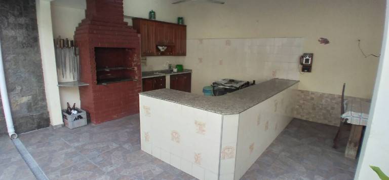 Imagem Casa com 4 Quartos à Venda, 510 m² em Aleixo - Manaus Imagem Casa com 4 Quartos à Venda, 510 m² em Aleixo - Manaus