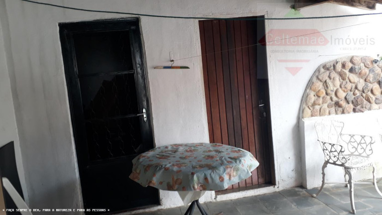 Imagem Casa com 5 Quartos à Venda, 300 m² em Centro - Taubaté Imagem Casa com 5 Quartos à Venda, 300 m² em Centro - Taubaté