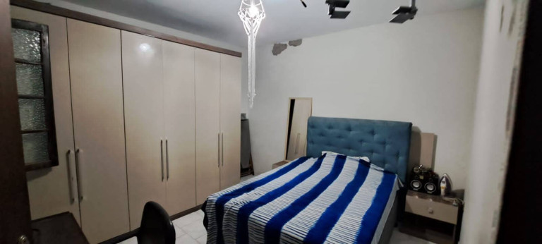 Imagem Casa com 4 Quartos à Venda, 134 m² em Vila Silviania - Carapicuíba