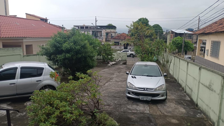 Imagem Casa com 3 Quartos à Venda, 408 m² em Bento Ribeiro - Rio De Janeiro Imagem Casa com 3 Quartos à Venda, 408 m² em Bento Ribeiro - Rio De Janeiro