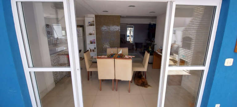 Imagem Casa de Condomínio com 3 Quartos à Venda, em Piracangaguá - Taubaté Imagem Casa de Condomínio com 3 Quartos à Venda, em Piracangaguá - Taubaté