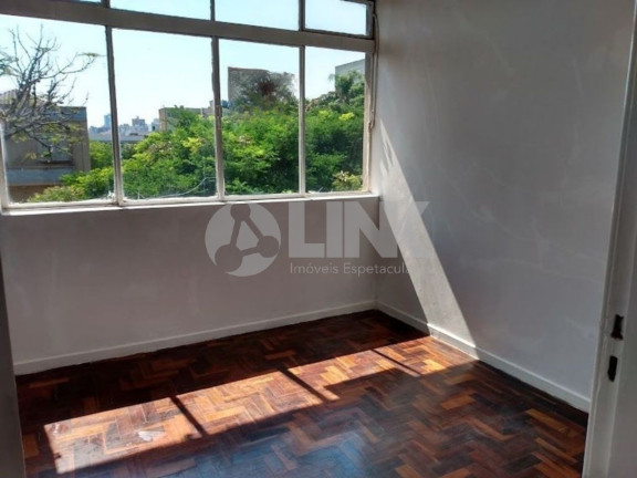 Imagem Apartamento com 3 Quartos à Venda, 73 m² em Floresta - Porto Alegre Imagem Apartamento com 3 Quartos à Venda, 73 m² em Floresta - Porto Alegre