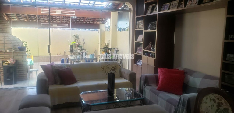 Imagem Casa com 3 Quartos à Venda, 204 m² em Jabaquara - São Paulo Imagem Casa com 3 Quartos à Venda, 204 m² em Jabaquara - São Paulo
