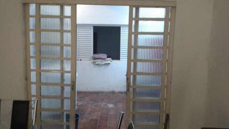 Imagem Casa com 4 Quartos à Venda, 270 m² em Parque São Jorge - Taubaté Imagem Casa com 4 Quartos à Venda, 270 m² em Parque São Jorge - Taubaté